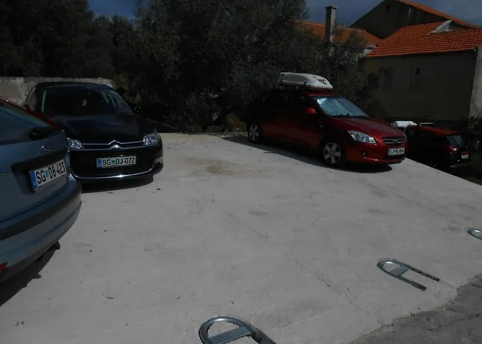 8473c Apartament Poljana (Ugljan)